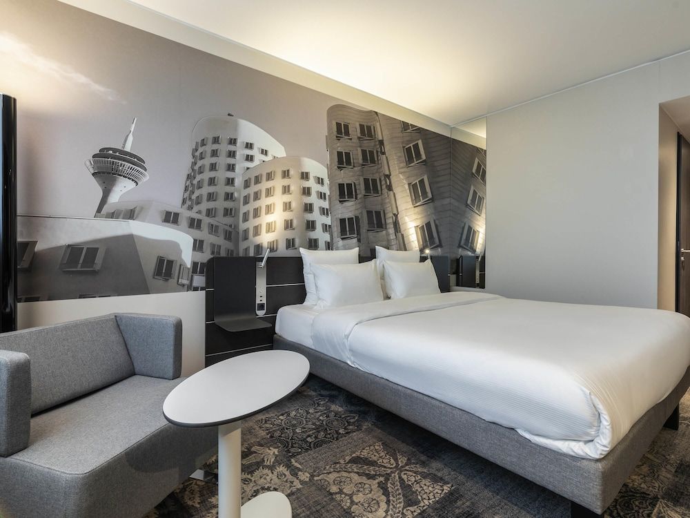 Novotel Duesseldorf Airport 2