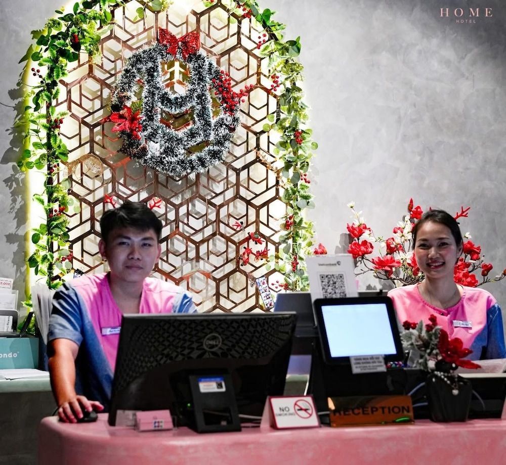 HOME Hotel 2