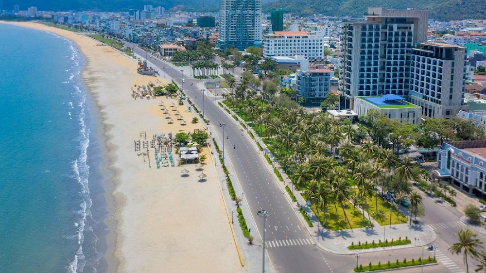 Fleur de Lys Hotel Quy Nhon 1