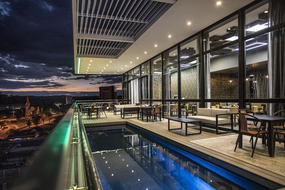 Avani Windhoek Hotel & Casino 1