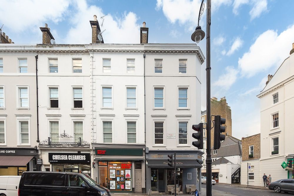 South Kensington by CAPITAL 1