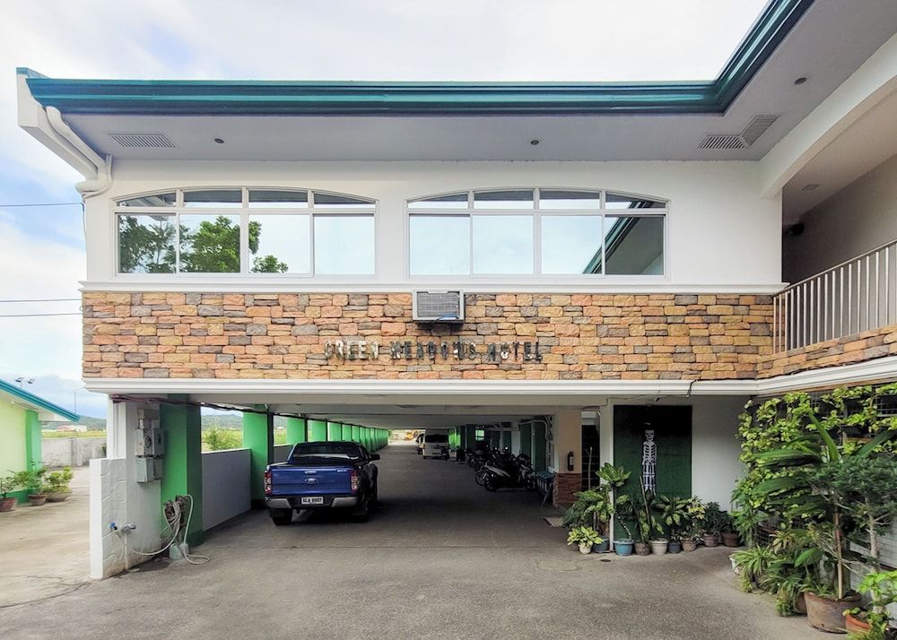 Green Meadows Hotel & Restaurant 2