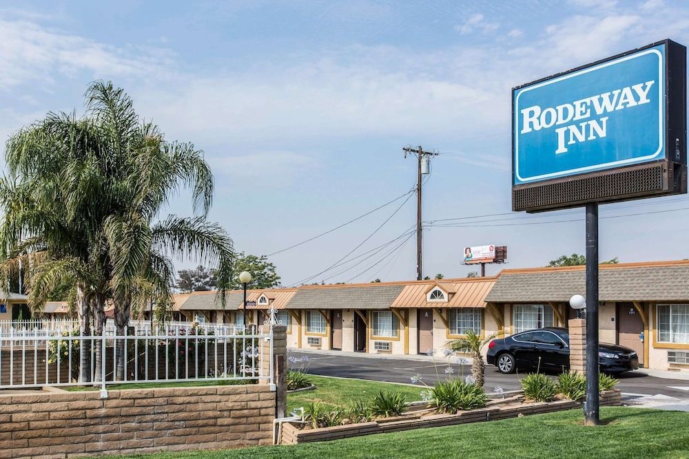Rodeway Inn Beaumont 1