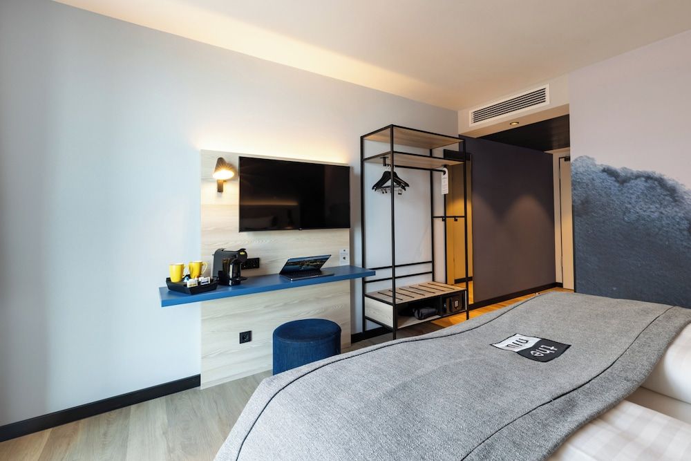 Holiday Inn - the niu, Quay Hamburg Harburg by IHG 1