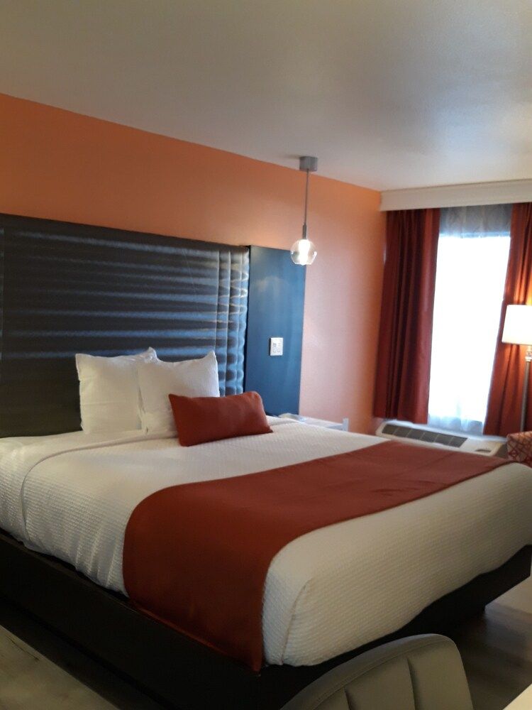 Clarion Pointe El Cajon San Diego East 2