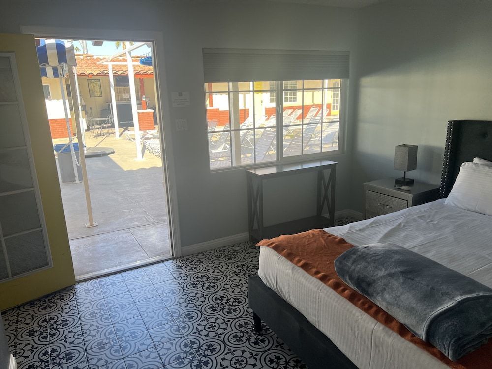 Exotic Dreams Resort ( Adults only 21 and Up) 2