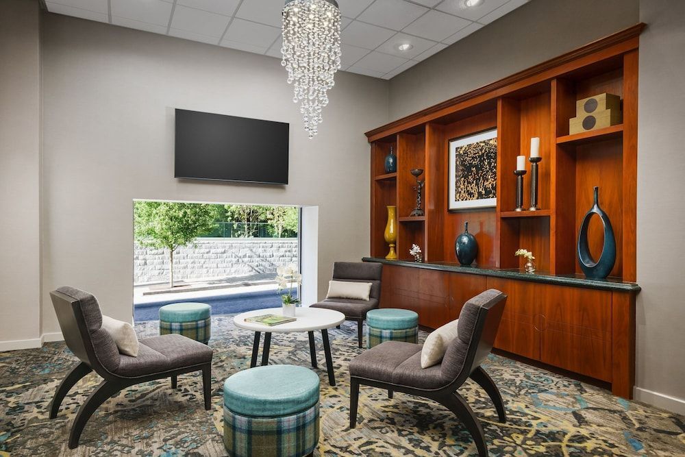 Residence Inn by Marriott Atlanta Downtown 2