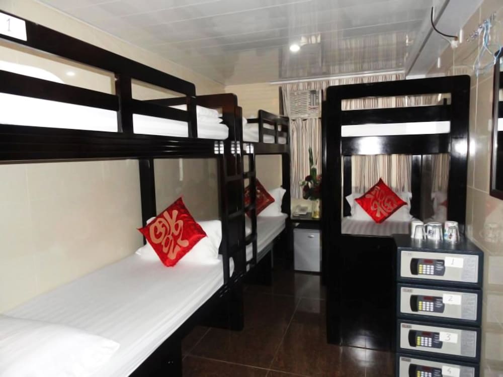Days Hotel HK - Hostel 2