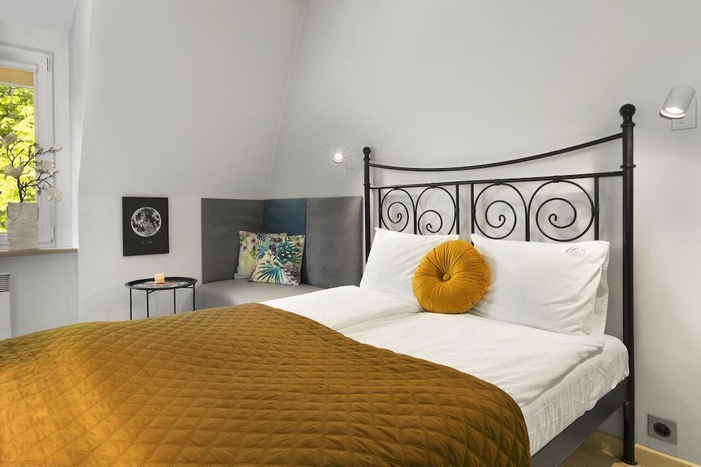 Elite Apartments City Center Cosy Attic 2