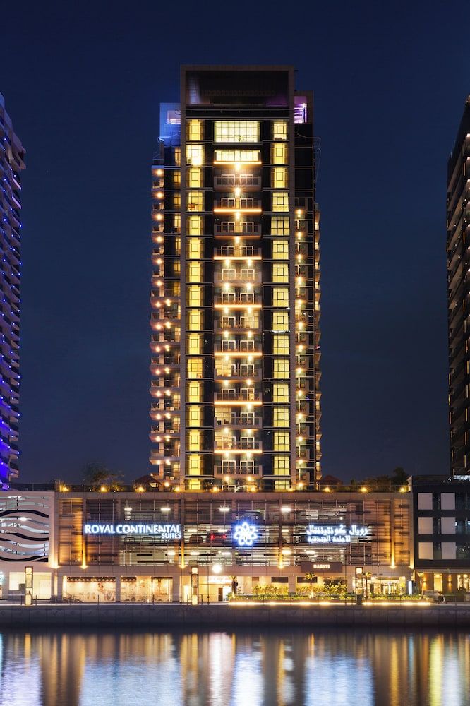 Royal Continental Suites Business Bay - Deluxe Apartments 1
