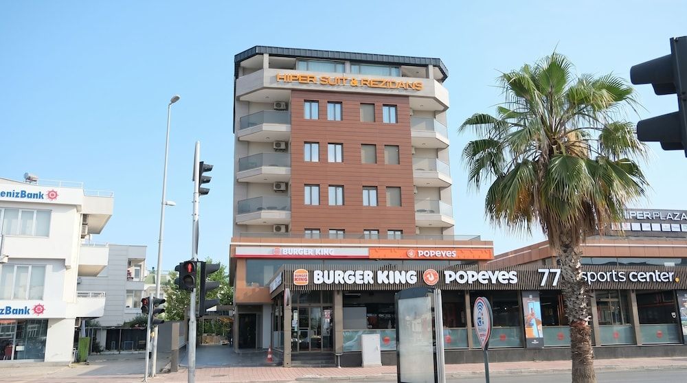 Hiper Suites Residance 1