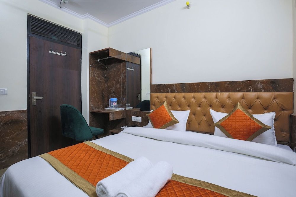 Hotel Sweet Home DX I Nearby New Delhi Railway Station 1