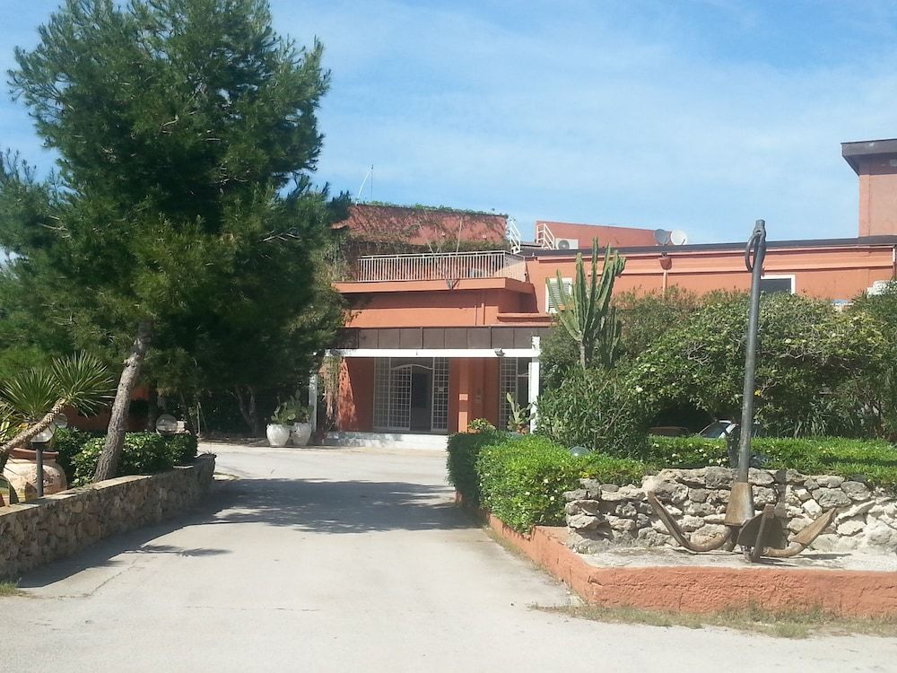 Hotel Portorais 1