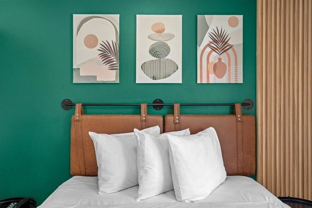 Hollywood Le Bon Hotel 1