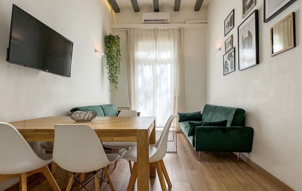 Aqua Apartment by Olala Homes 1