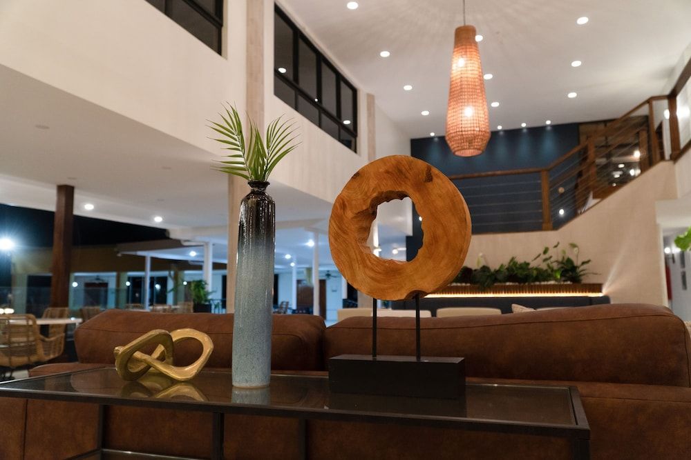 Cara Hotels Trinidad 1