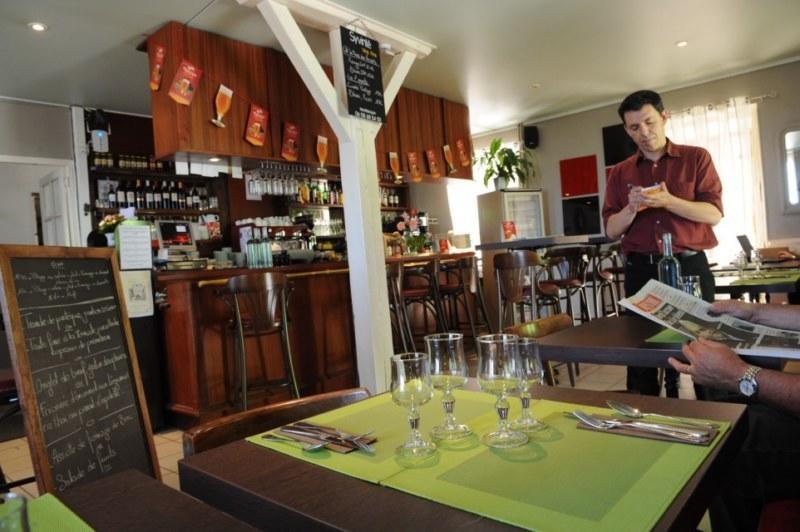 Logis Hôtel La Bastide des Oliviers 2