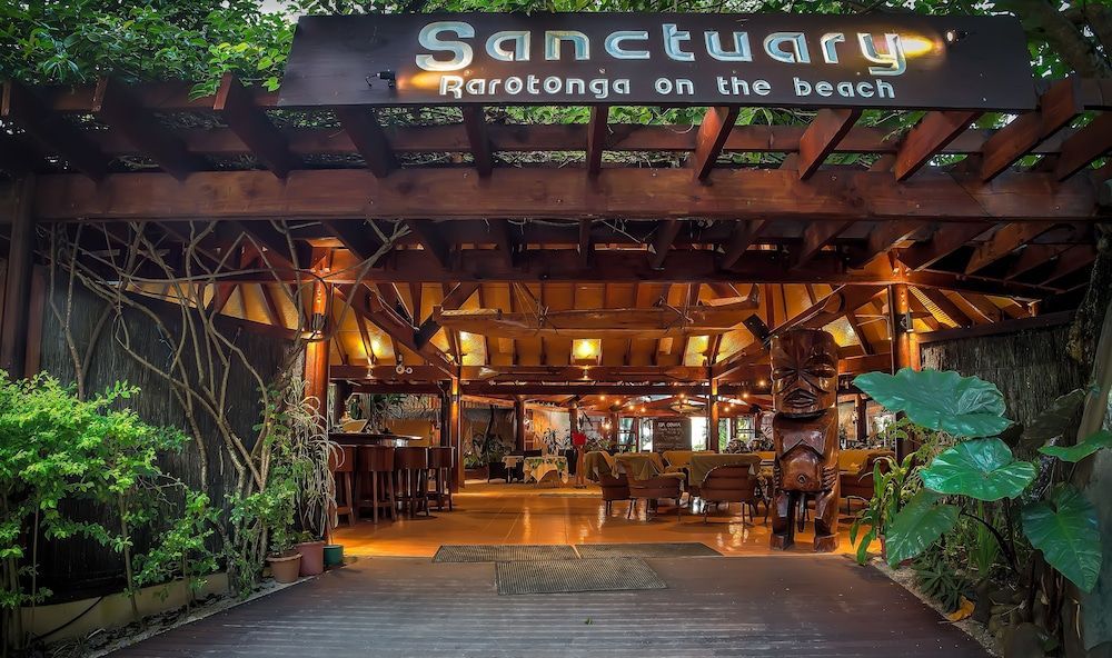 Sanctuary Rarotonga on the Beach (Adults Only) 2