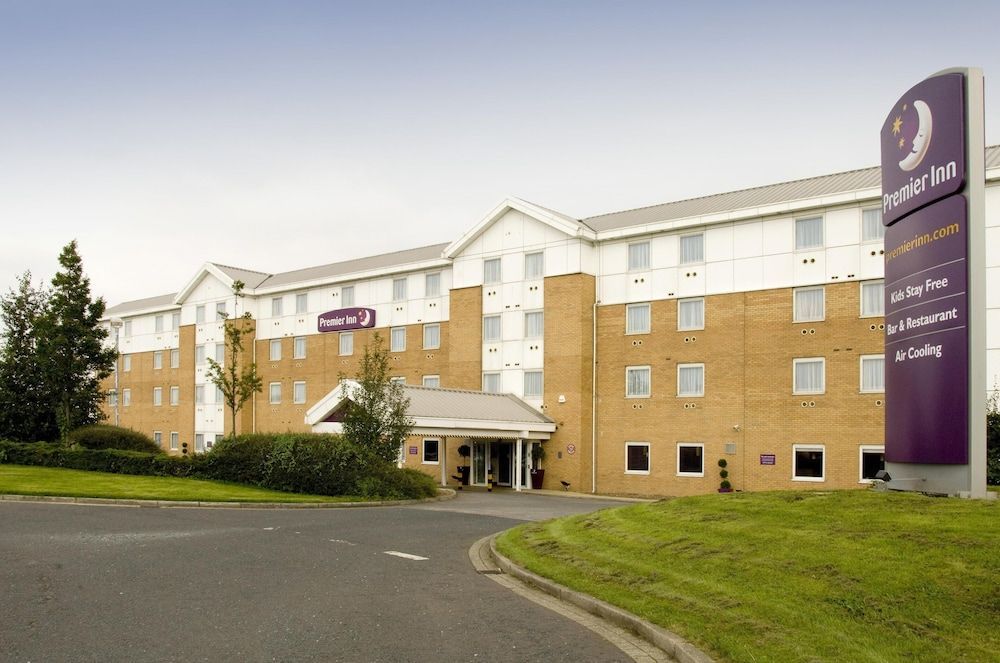 Premier Inn Leeds City - Elland Road 1