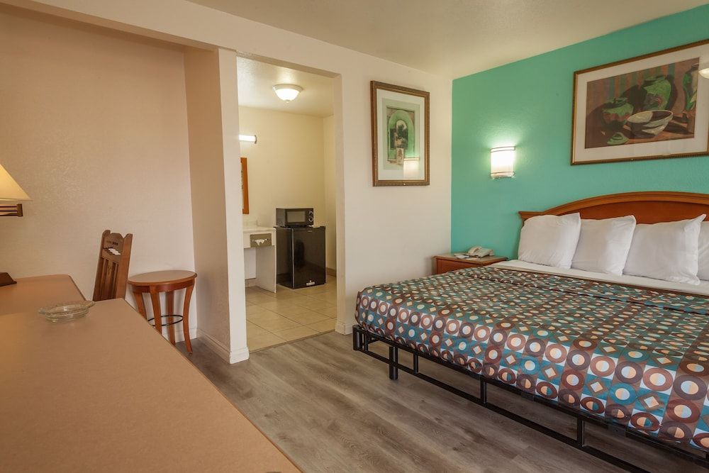 Vagabond Inn Hemet 2