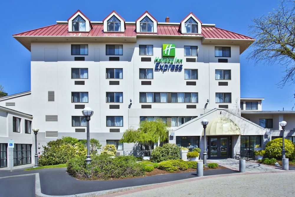 Holiday Inn Express BOSTON-WALTHAM by IHG 1