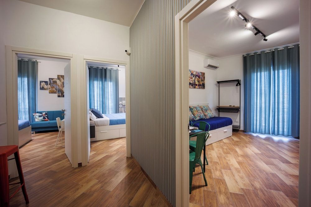 Tony Suites 2