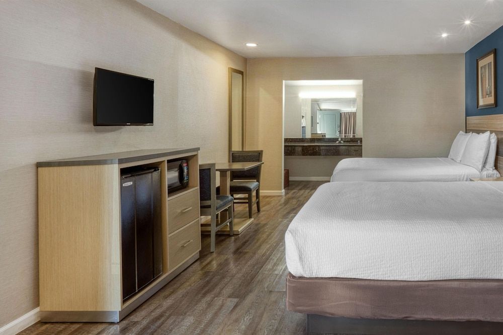 SureStay Hotel by Best Western San Rafael 2