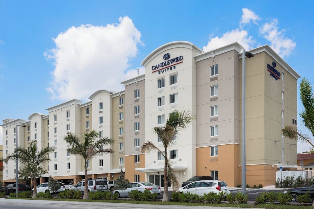 Candlewood Suites MIAMI INTL AIRPORT - 36TH ST by IHG 1