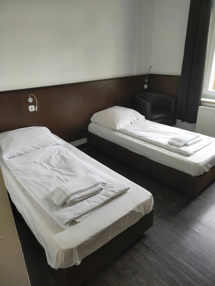 Hotel Tempelhof - City-Messe-Arena 2
