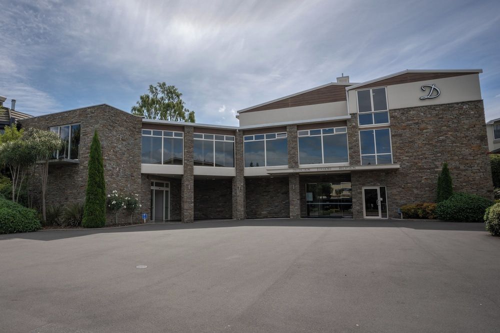 Distinction Luxmore Hotel 1