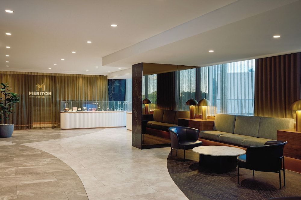 Meriton Suites George Street, Parramatta 2
