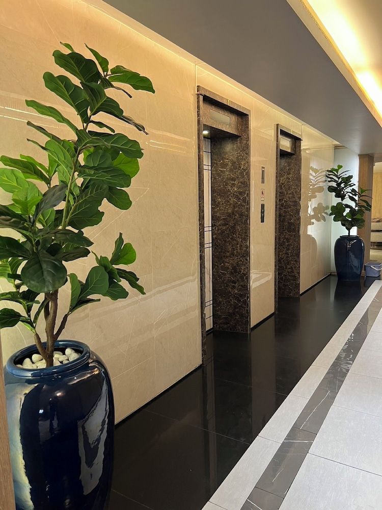The Quarter Saladaeng by UHG - Walk to Central Park & The Common 2