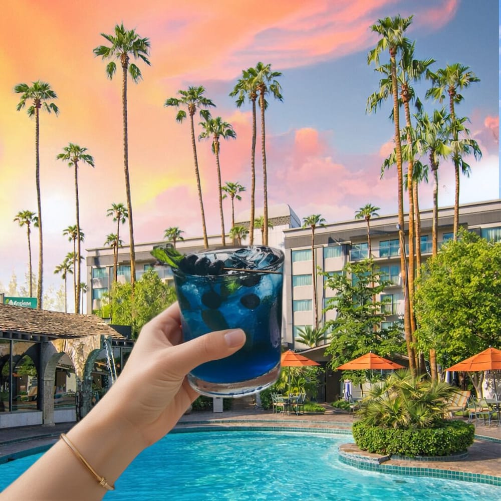 Hotel Lucerna Mexicali 1