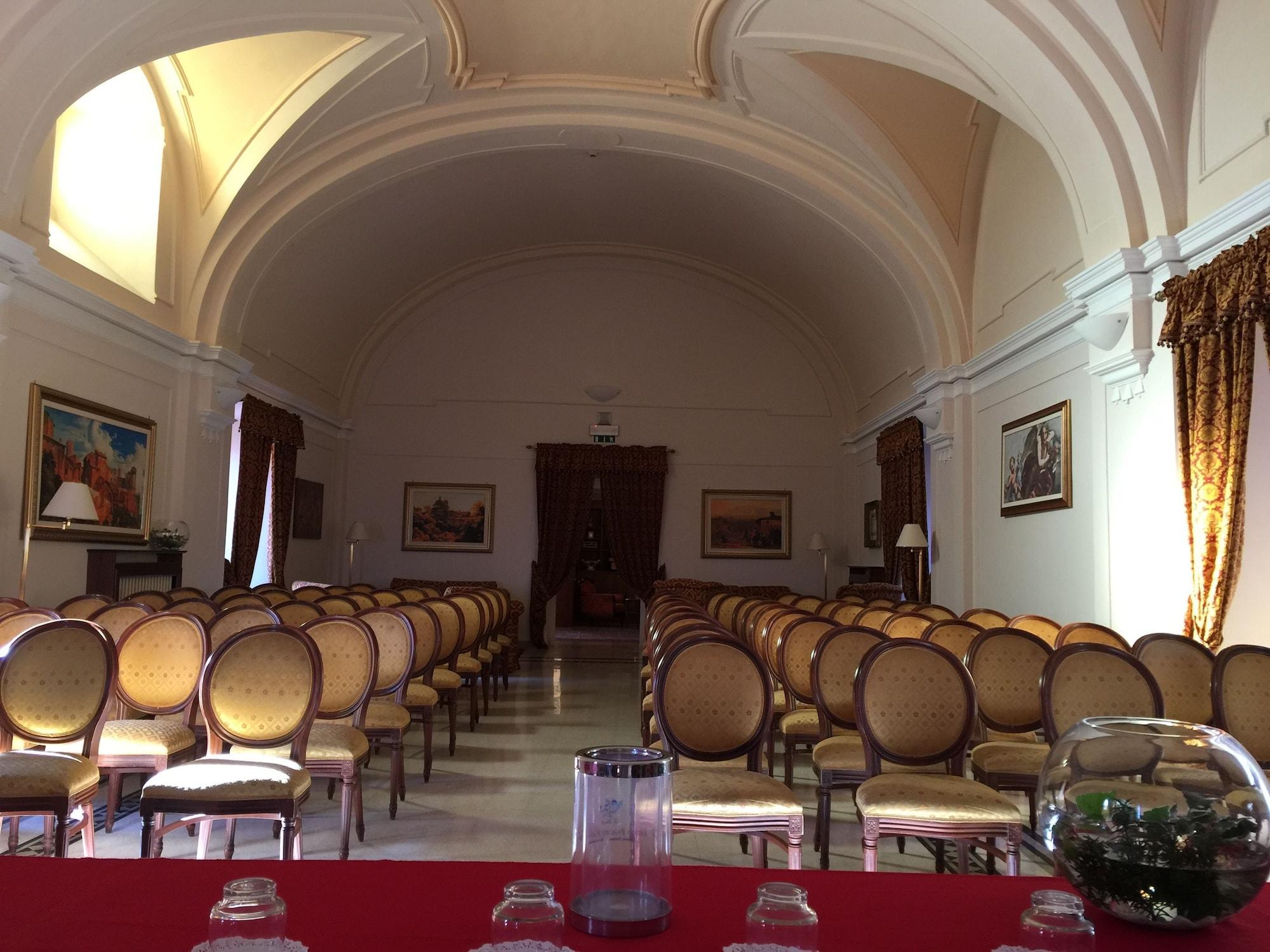 Antico Palazzo Filonardi 1