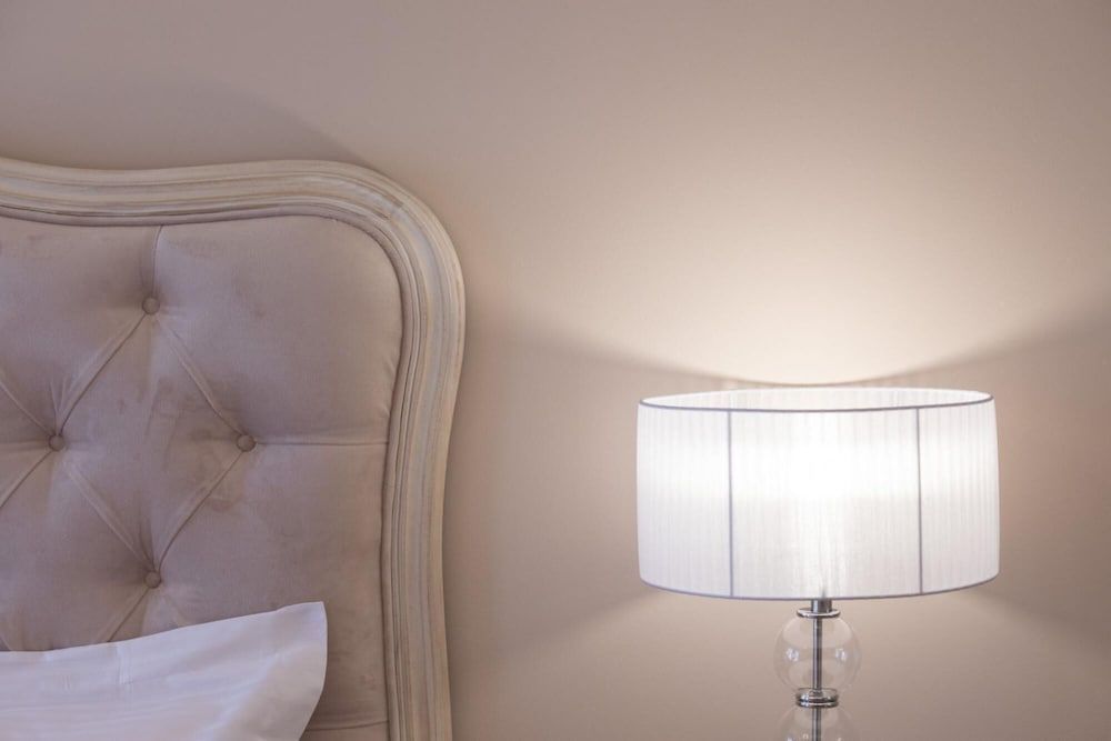 VK Luxury Suites With Private Parking 1