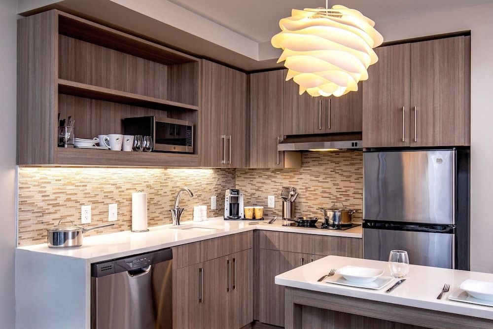 Element by Marriott Hampton Peninsula Town Center 1