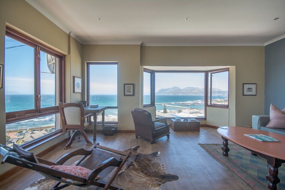 Baymont View 1