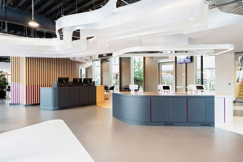 YOTEL Amsterdam 2