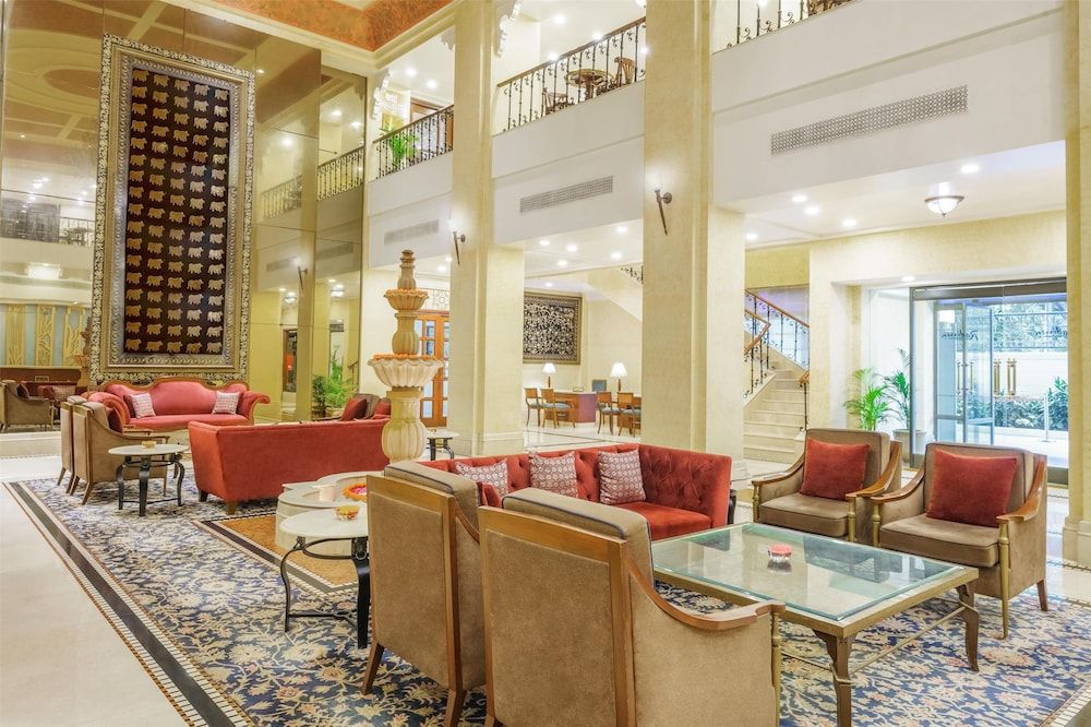 Radisson Hotel Varanasi 2