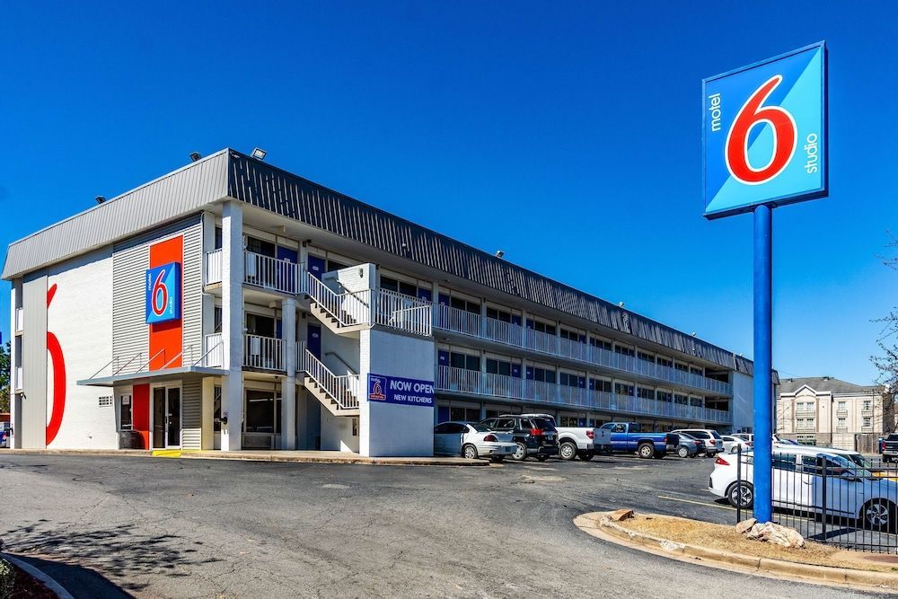 Motel 6-Little Rock, AR - West 1