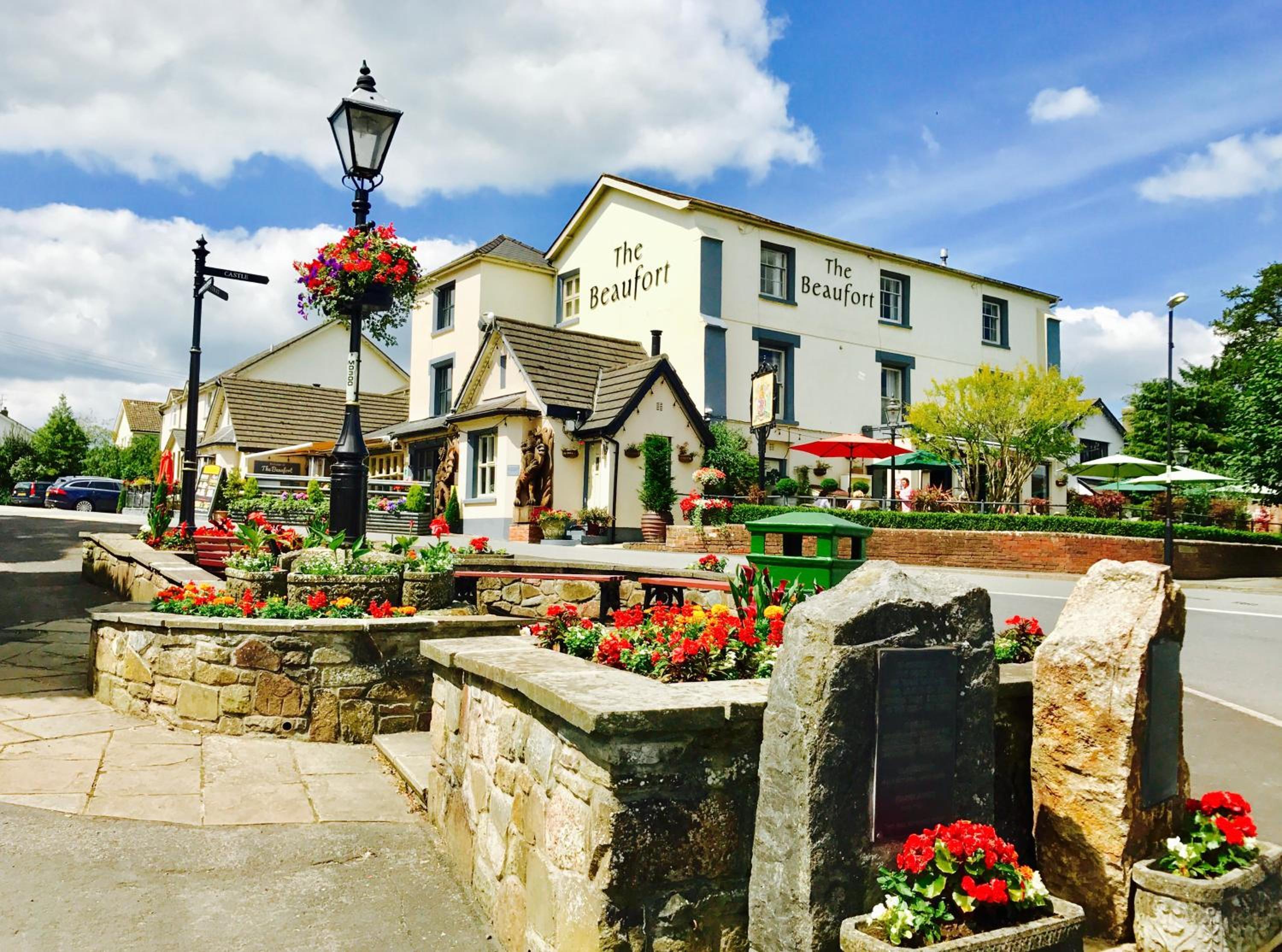 The Beaufort, Raglan 1