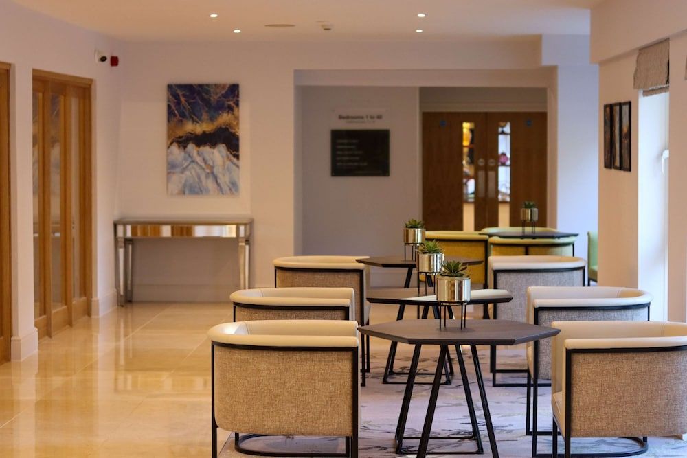 Best Western Premier Heronston Hotel & Spa 2