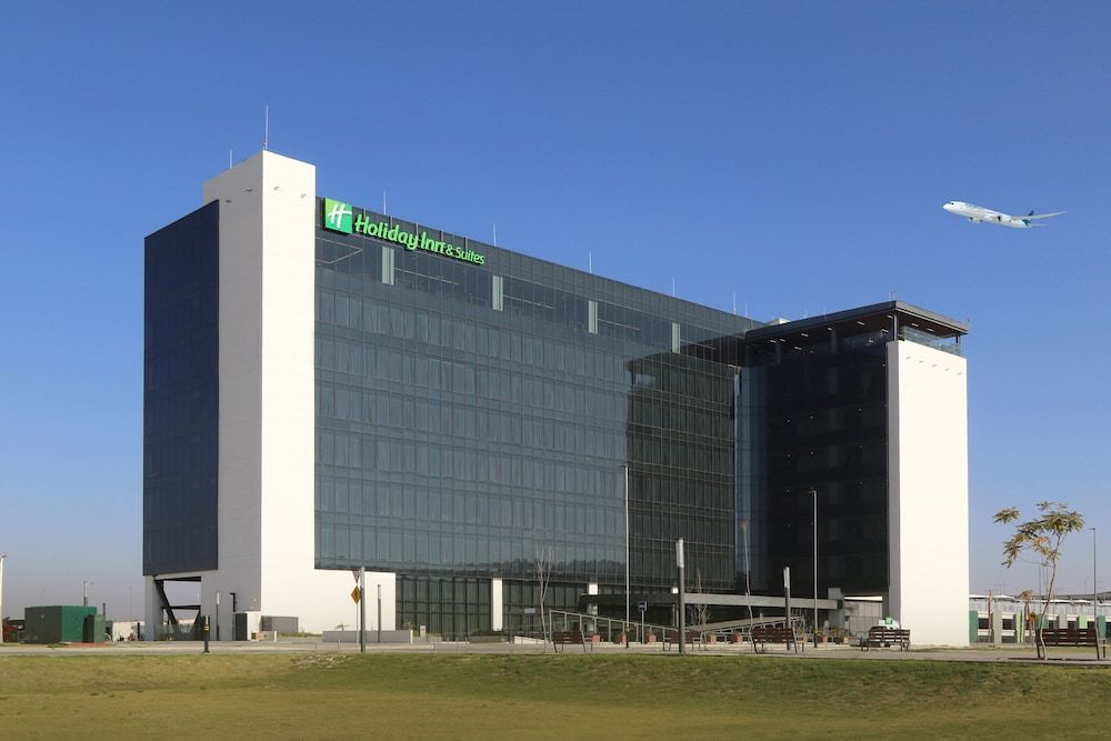 Holiday Inn & Suites MEXICO FELIPE ANGELES AIRPORT by IHG 1
