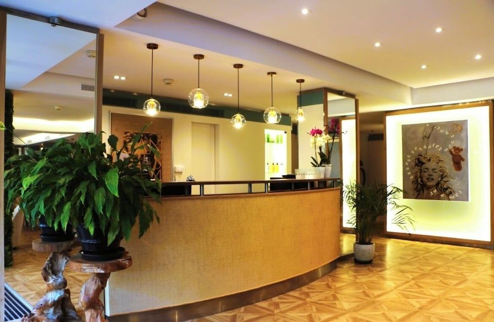 Hôtel Victoria 2