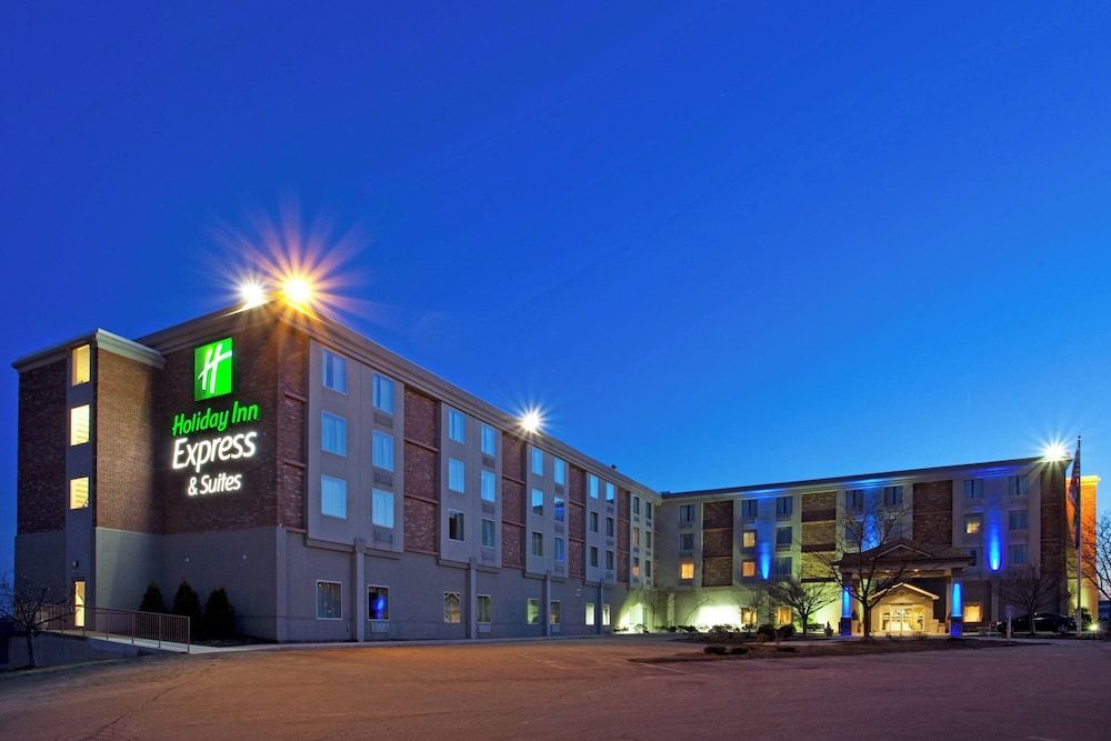Holiday Inn Express & Suites PITTSBURGH WEST MIFFLIN by IHG 1