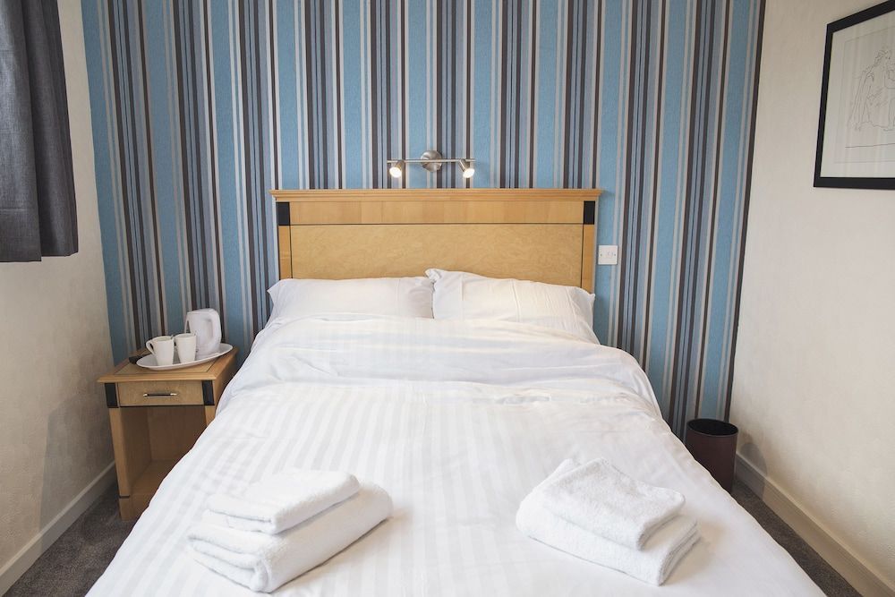 Royal Hotel 1