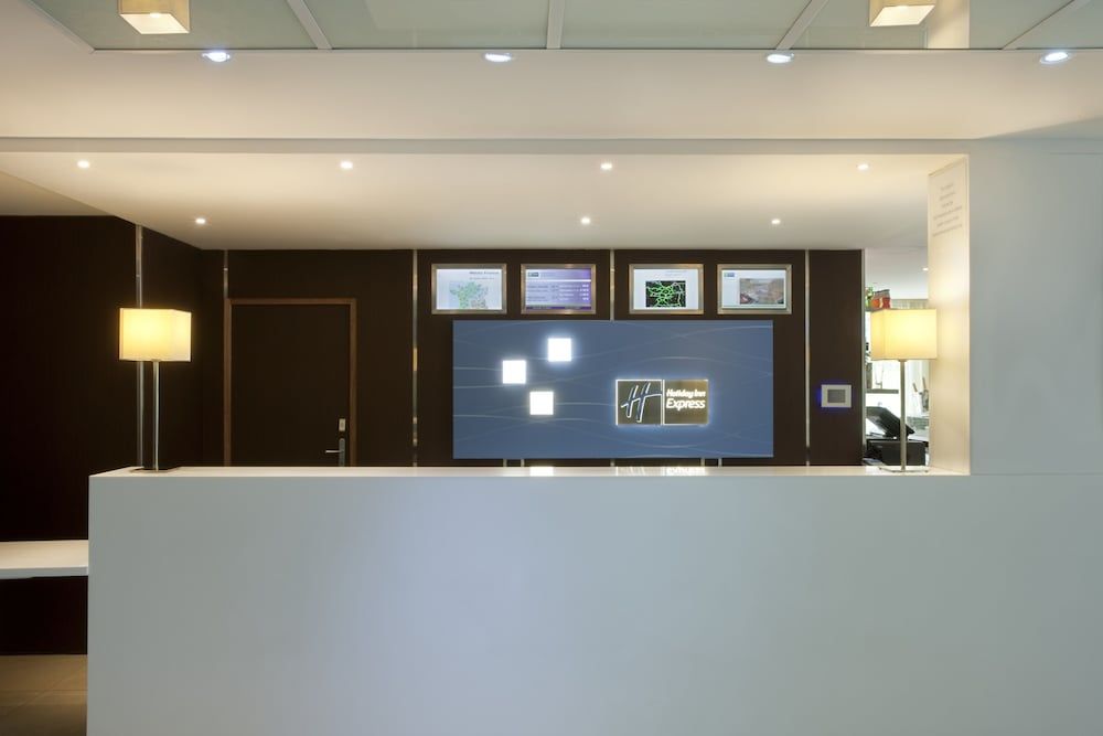 Holiday Inn Express PARIS - CANAL DE LA VILLETTE by IHG 2