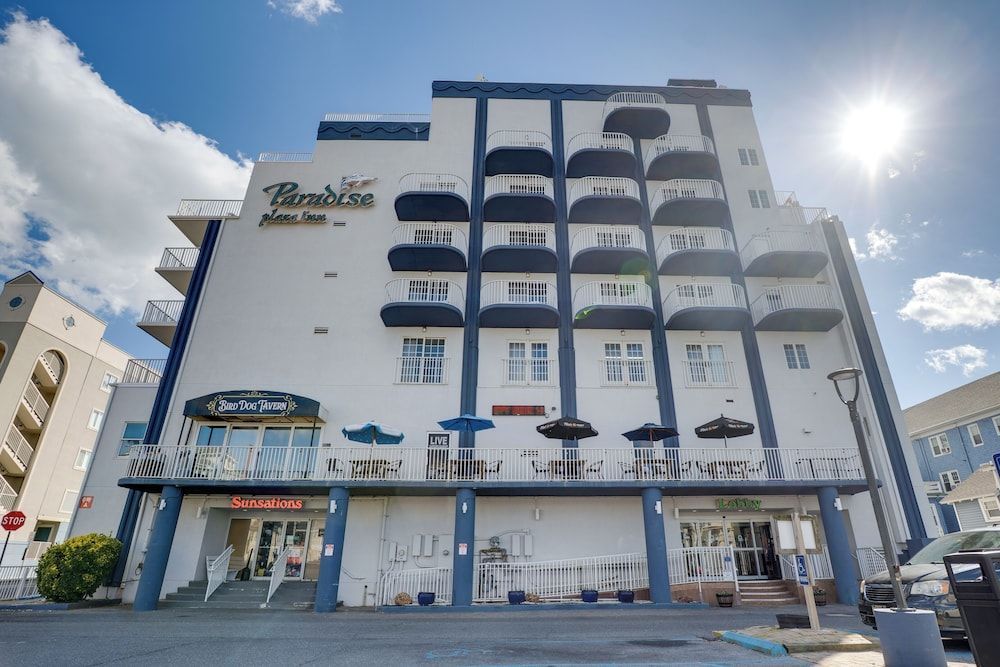 Paradise Plaza Inn 1