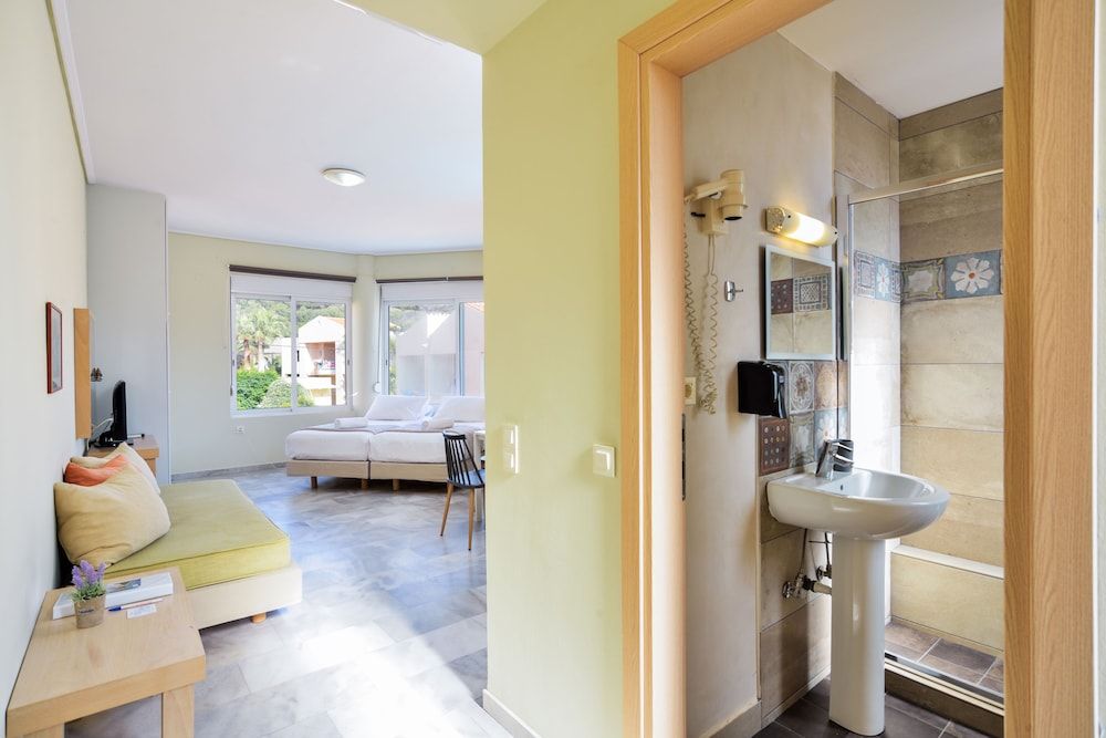Elma's Dream Apartments & Villas 1