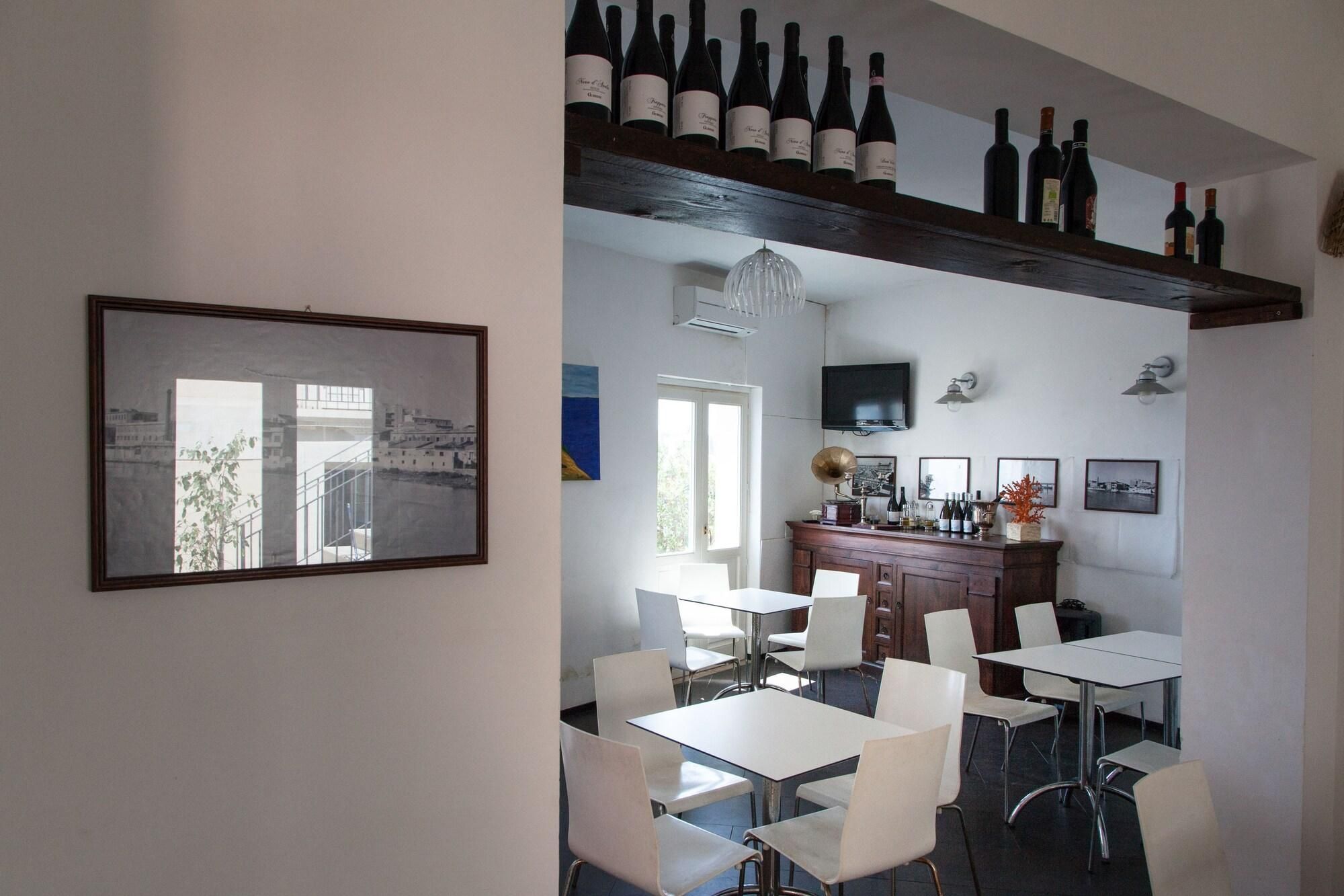 Boutique Hotel Molo Santa Lucia 2